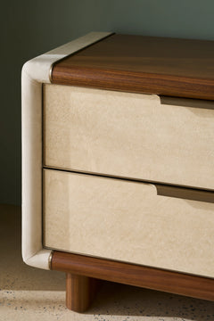 Caracole Botero Nightstand – finish detail – Lusso Furniture Miami