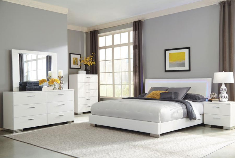 Felicity 5-piece Eastern King Bedroom Set White High Gloss-zoom-