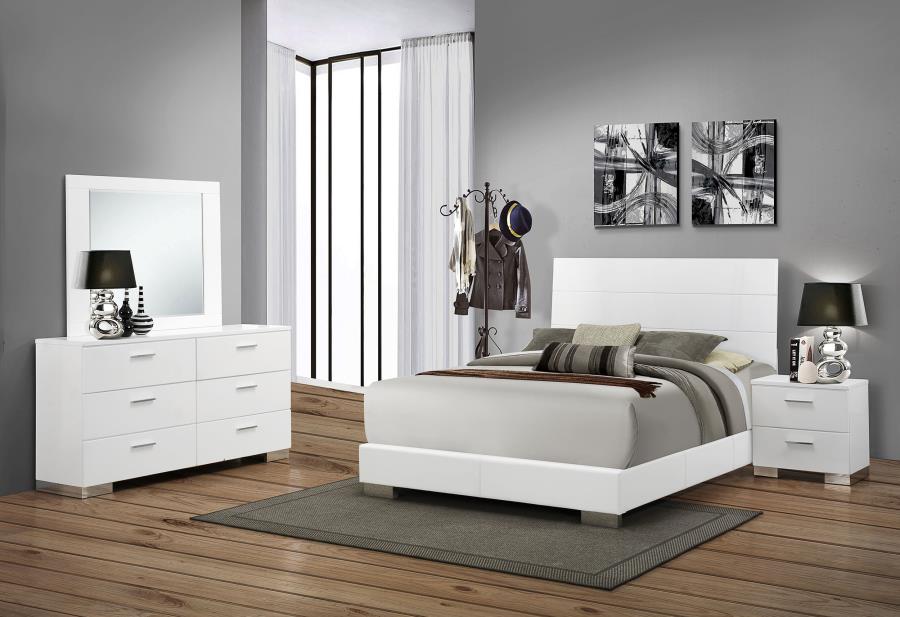 Felicity 4-piece Eastern King Bedroom Set White High Gloss-1