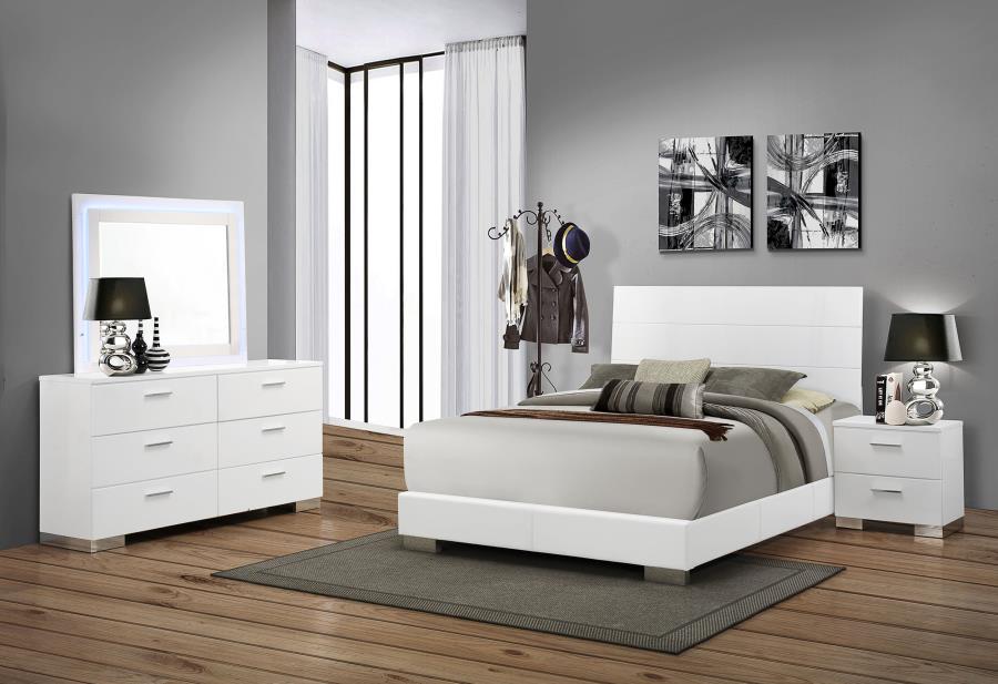 Felicity 4-piece Queen Bedroom Set White High Gloss-zoom-1