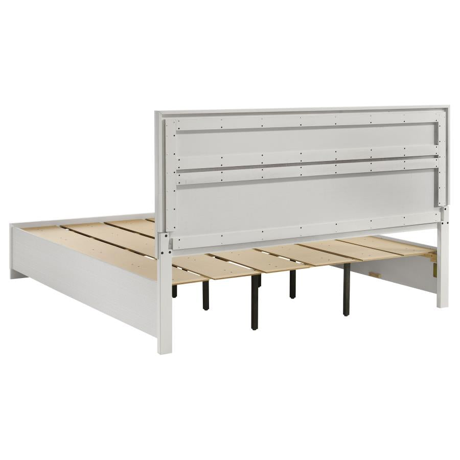 Miranda 4-piece Eastern King Bedroom Set White-zoom-4