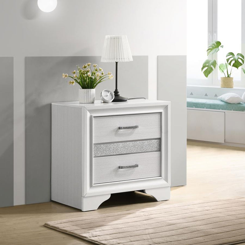 Miranda 3-drawer Nightstand Bedside Table White-zoom-