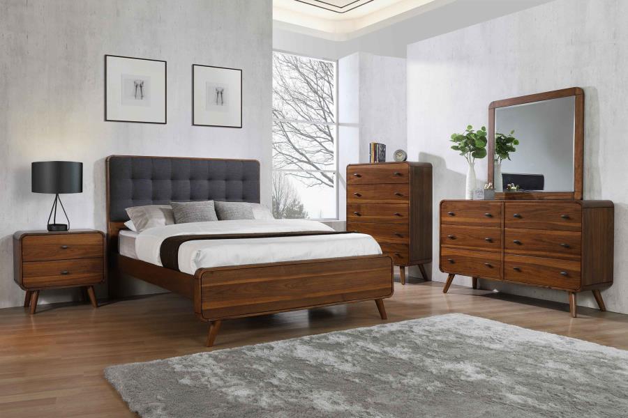 Robyn 5-piece Eastern King Bedroom Set Dark Walnut-1