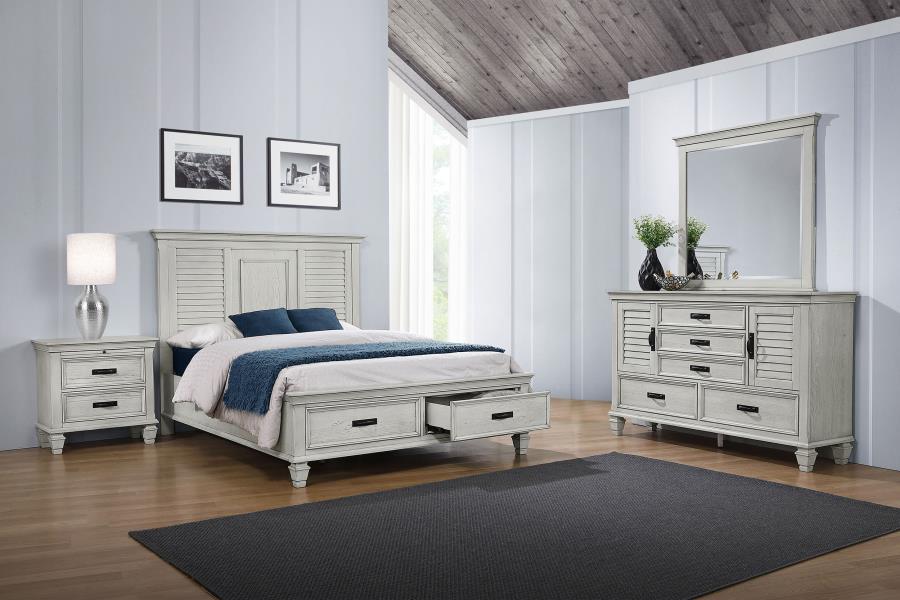 Franco 4-piece Queen Bedroom Set Distressed White-zoom-1