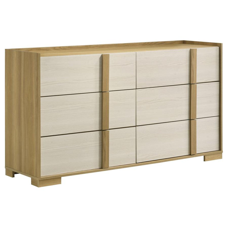 Hyland 4-piece Queen Bedroom Set Natural-zoom-