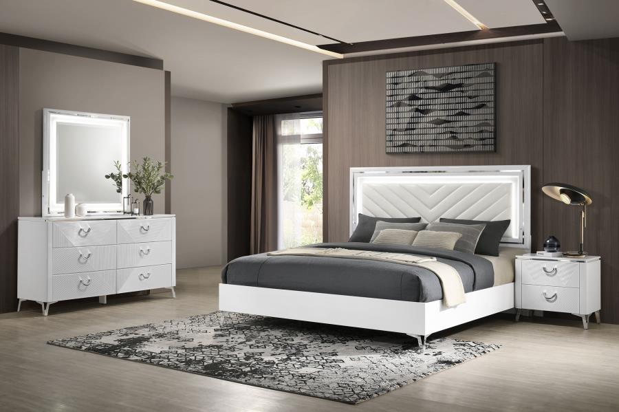 Cassia 4-piece Eastern King LED Bedroom Set White High Gloss-zoom-1