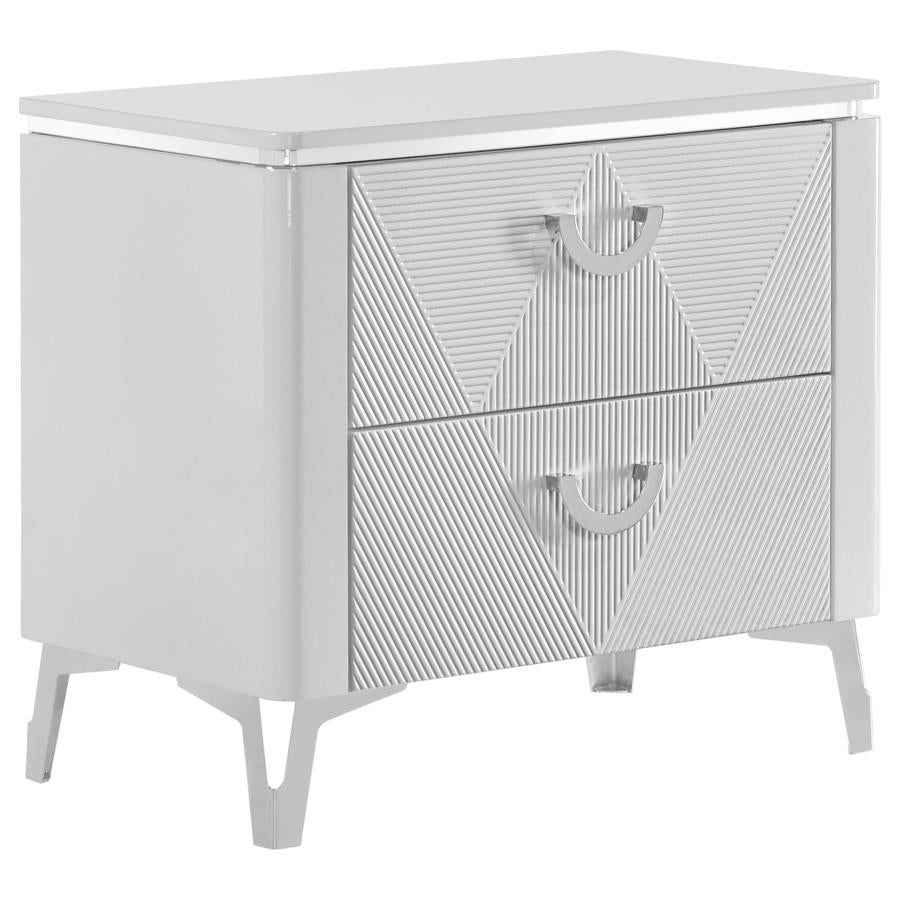 Cassia 5-piece Queen LED Bedroom Set White High Gloss-5