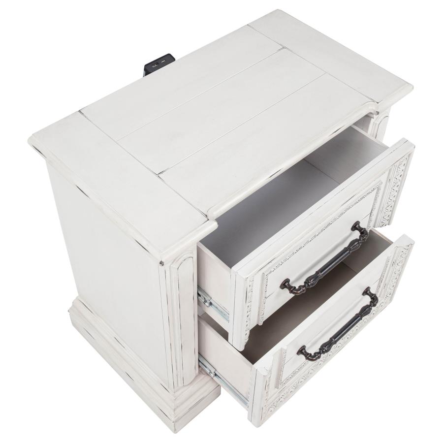 McKinney 4-piece Queen Bedroom Set Vintage White-zoom-12
