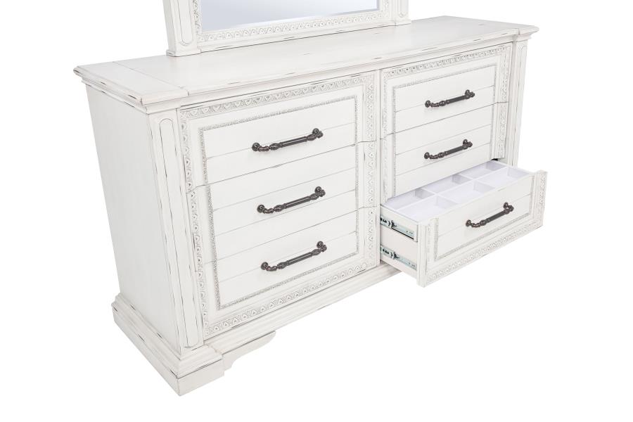 McKinney 4-piece Queen Bedroom Set Vintage White-13