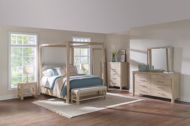 Solano 85-inch Queen Canopy Bed Weathered Mango-zoom-