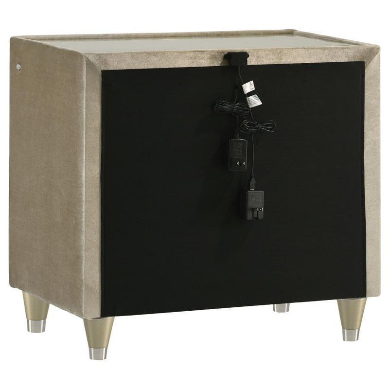 Lorient 5-piece Queen Bedroom Set Ivory and Camel-zoom-