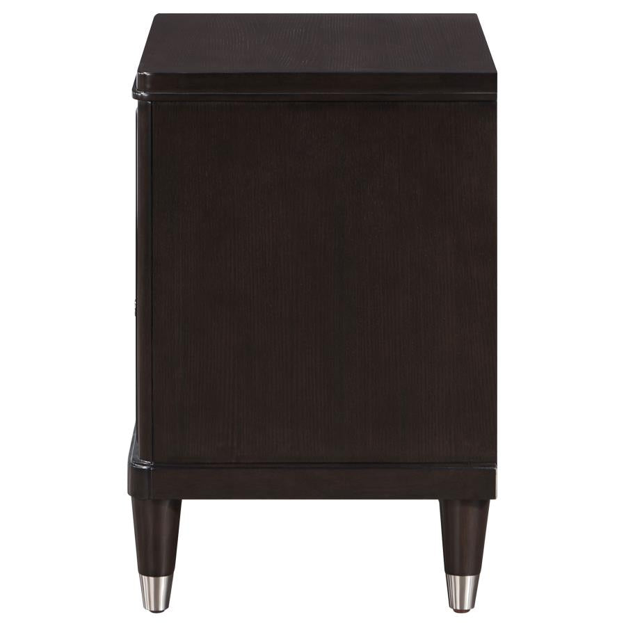 Emberlyn 2-drawer Nightstand Brown-6