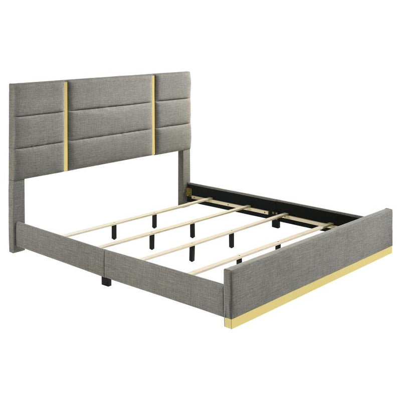 Ines 4-piece Eastern King Bedroom Set Grey and White High Gloss-zoom-