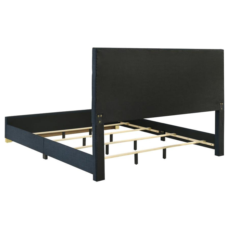 Ines 4-piece Eastern King Bedroom Set Navy and White High Gloss-zoom-