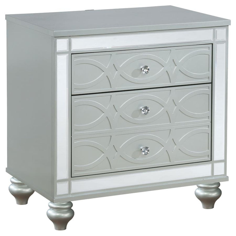 Gunnison 5-piece Eastern King Bedroom Set Silver Metallic-zoom-
