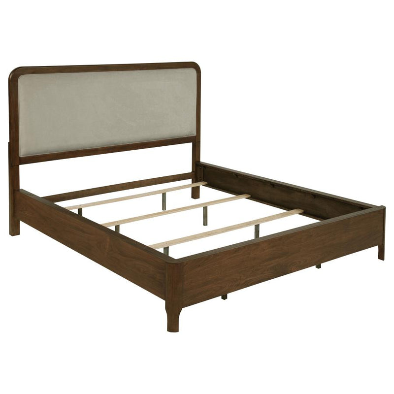 Maderia 4-piece California King Bedroom Set Walnut-zoom-