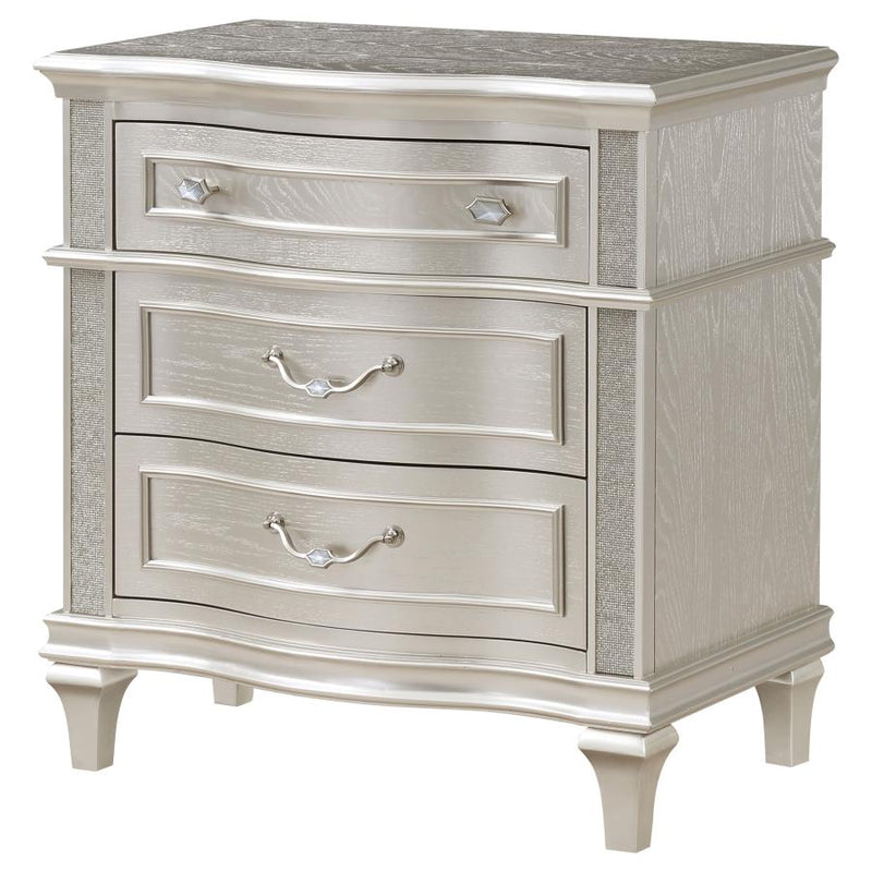 Evangeline 3-drawer Nightstand Silver Oak-zoom-