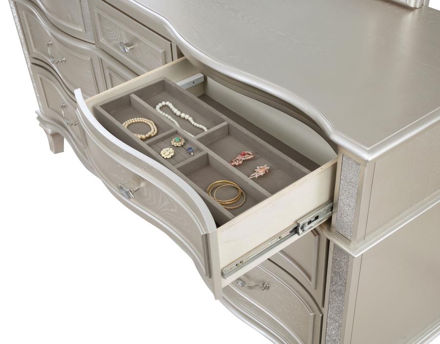 Evangeline 9-drawer Dresser with Mirror Silver Oak-10