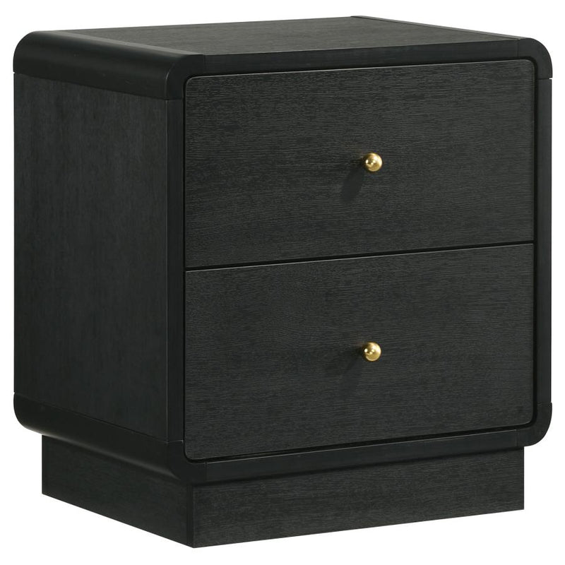 Cavelle 5-piece Queen Bedroom Set Black-zoom-