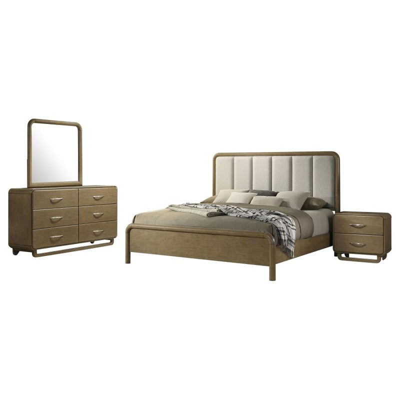Amsbury 4-piece Eastern King Bedroom Set Nutmeg-zoom-