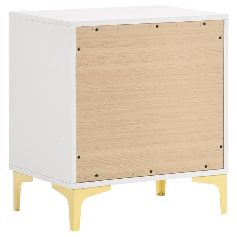 Kendall 4-piece Eastern King Bedroom Set White-zoom-