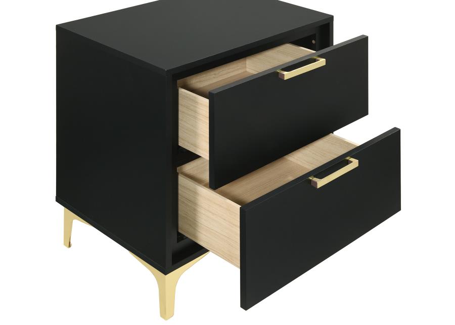 Kendall 4-piece California King Bedroom Set Black-12