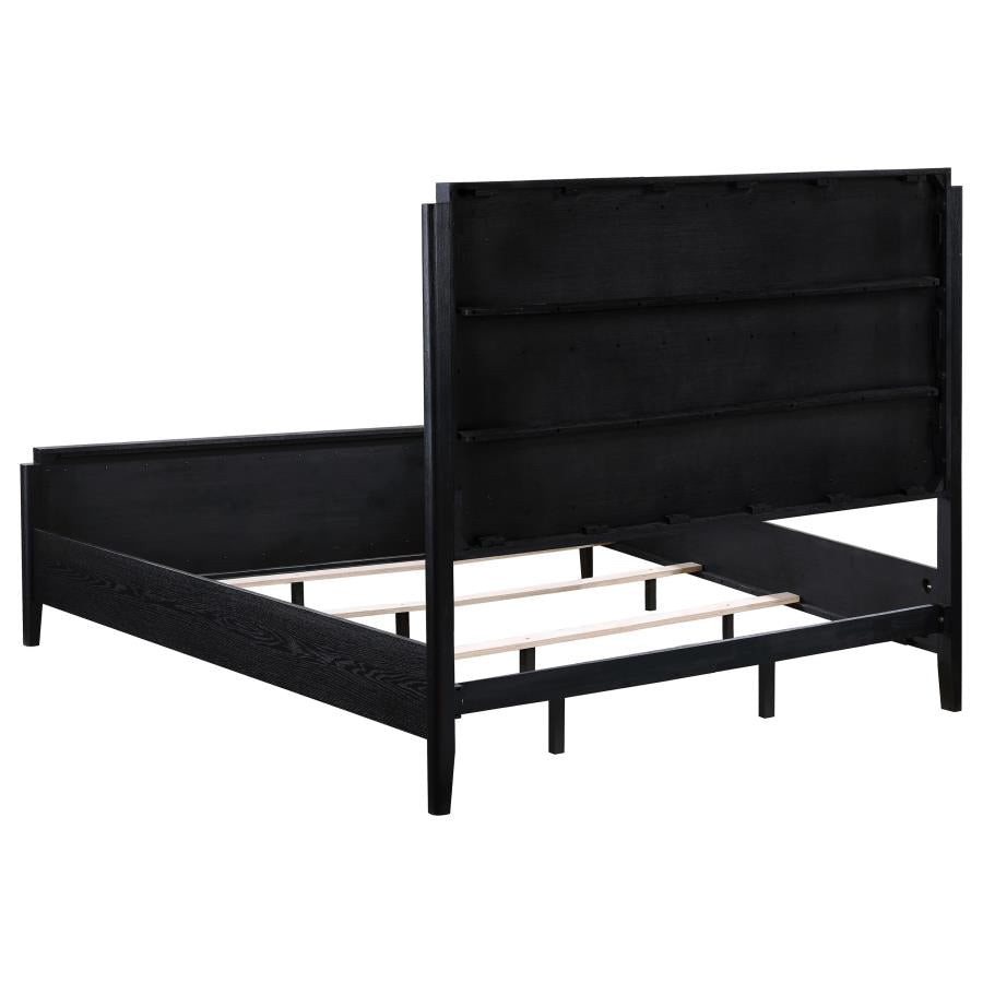 Brookmead 4-piece Upholstered Eastern King Bedroom Set Black-4