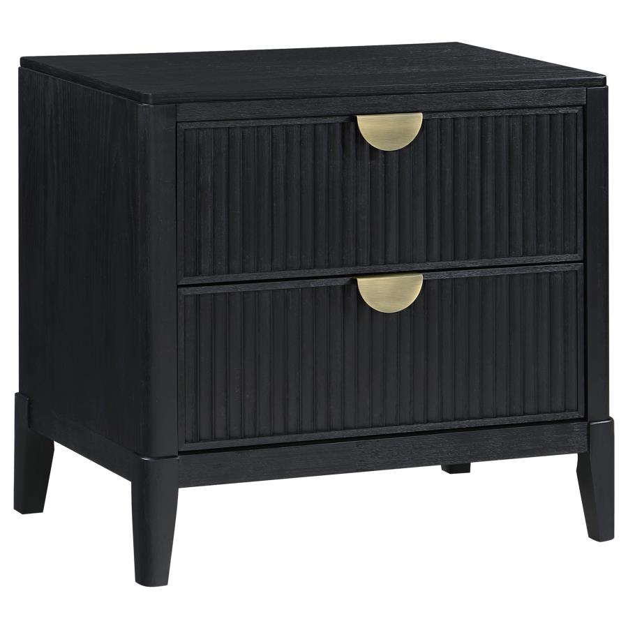 Brookmead 4-piece Upholstered Eastern King Bedroom Set Black-zoom-5