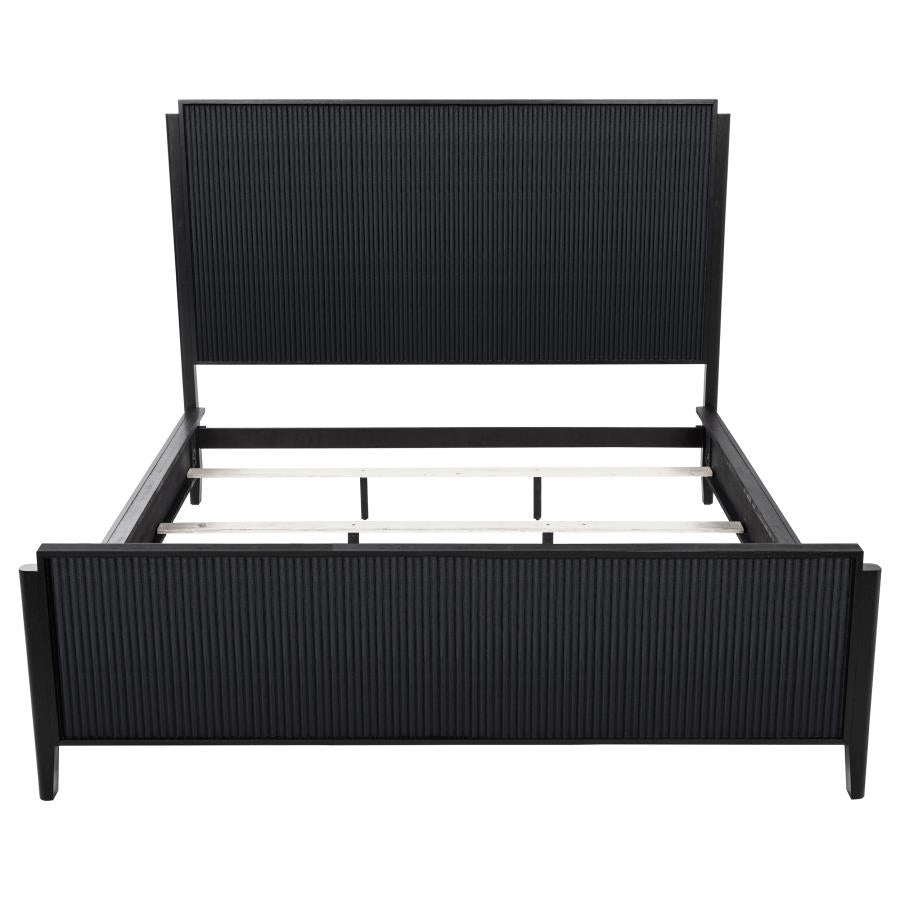 Brookmead Wood California King Panel Bed Black-zoom-4