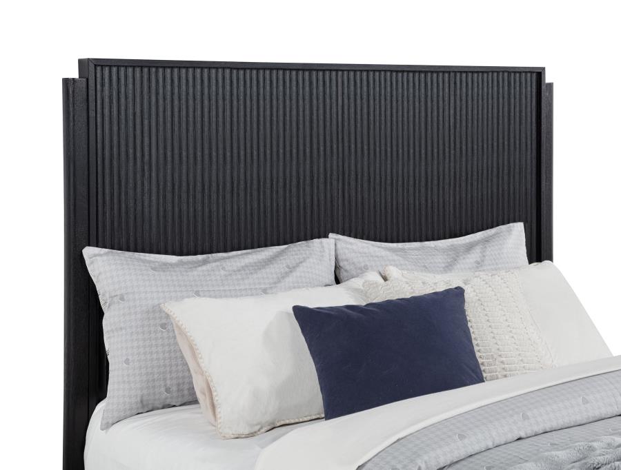 Brookmead Wood Queen Panel Bed Black-zoom-7