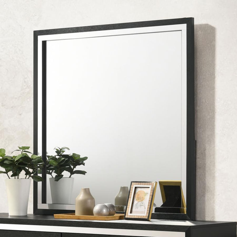 Lucia Dresser Mirror Black-zoom-
