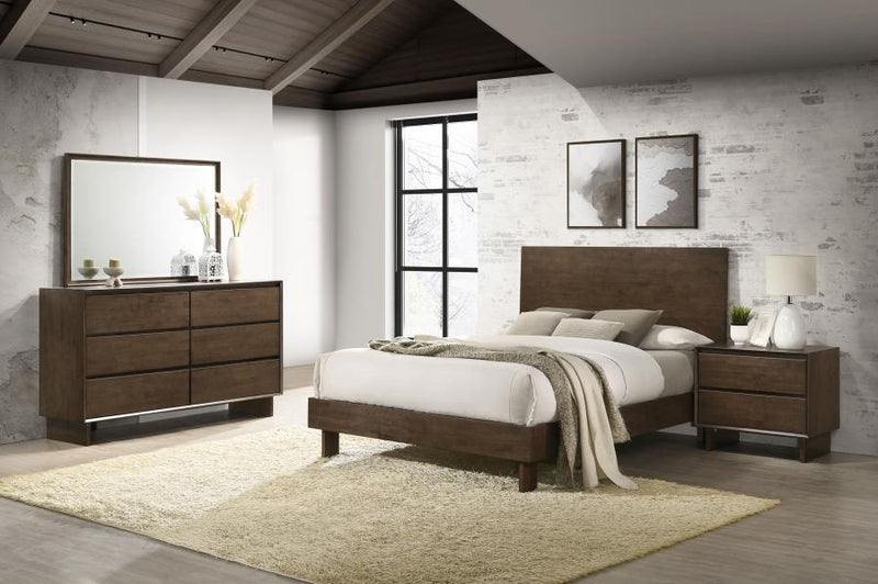 Glenwood 4-piece Queen Bedroom Set Warm Brown-zoom-