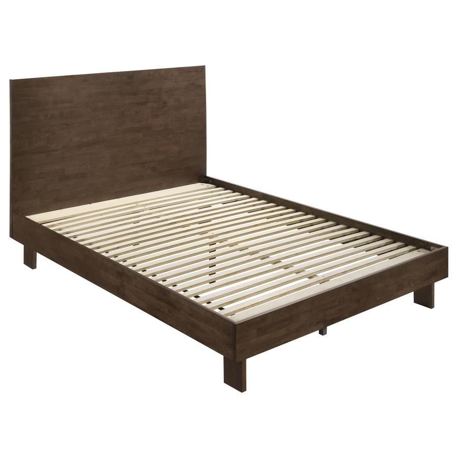 Glenwood 48-inch Queen Platform Panel Bed Warm Brown-1