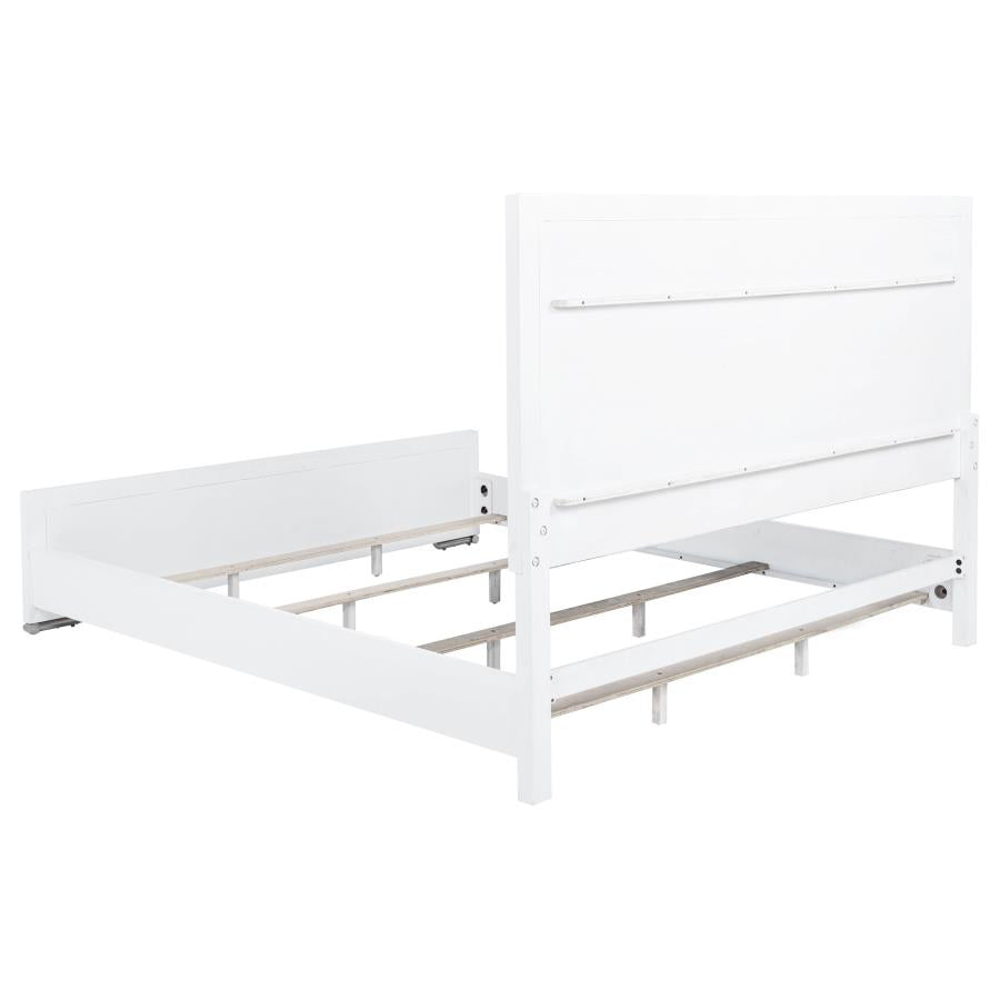 Gracemont 4-piece Eastern King Bedroom Set White-zoom-4