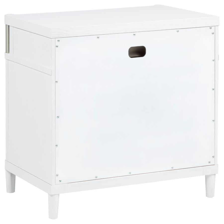 Gracemont 4-piece Eastern King Bedroom Set White-zoom-6