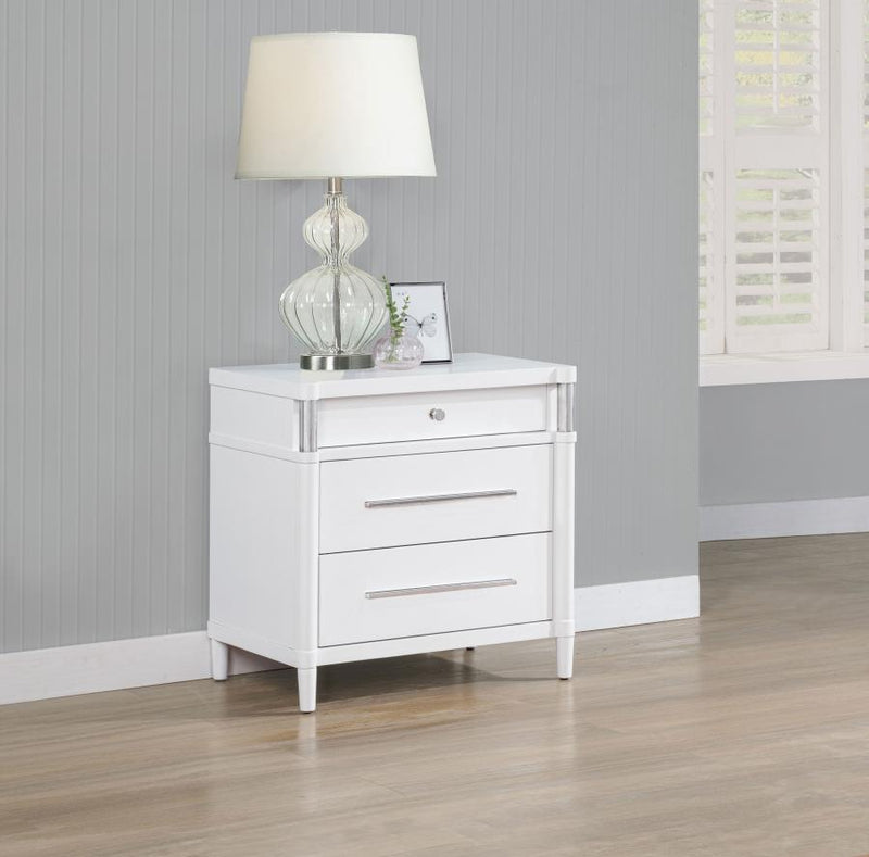 Gracemont 3-drawer Bedroom Nightstand Bedside Table White-zoom-