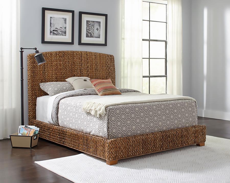 Laughton Banana Leaf Eastern King Panel Bed Amber-5