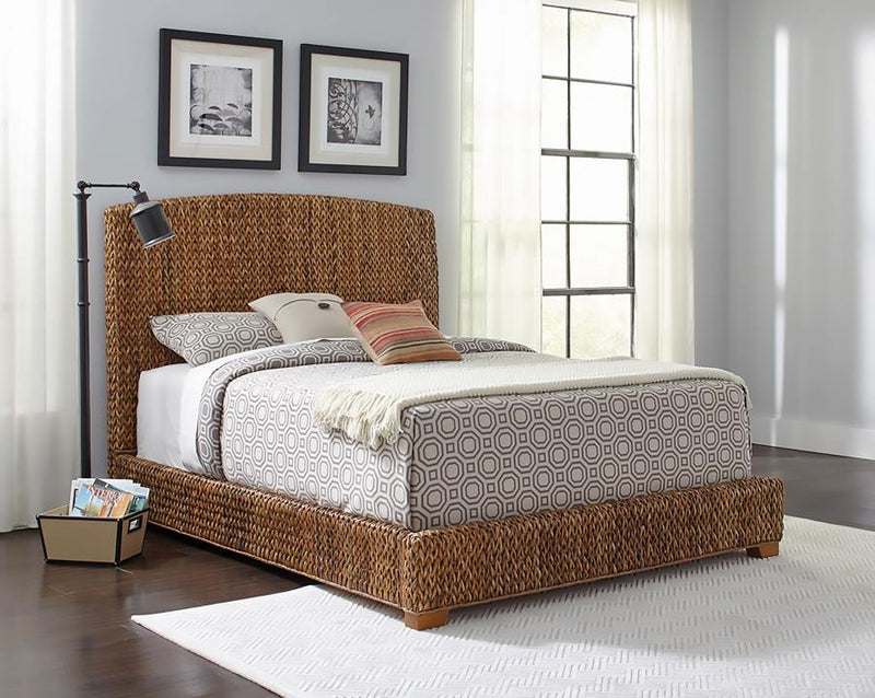 Laughton Banana Leaf California King Panel Bed Amber-zoom-