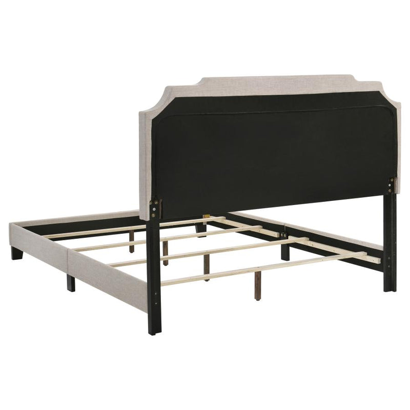 Tamarac Upholstered Full Panel Bed Beige-zoom-