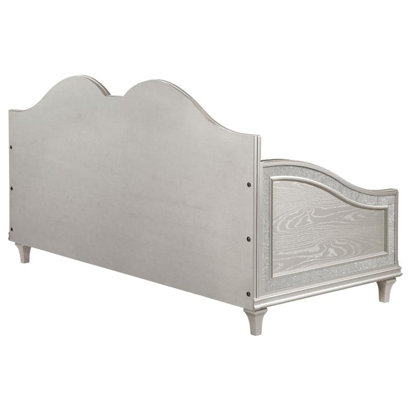 Evangeline Upholstered Twin Daybed Silver Oak-zoom-