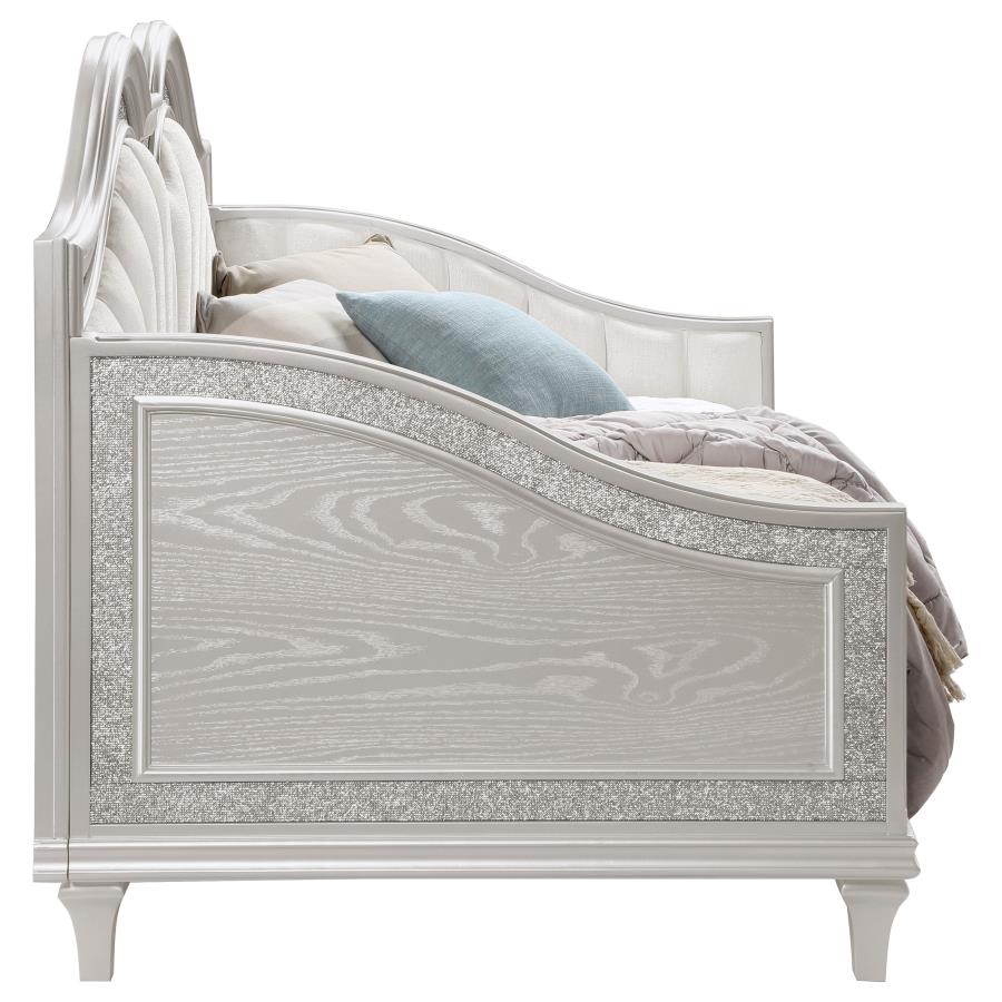 Evangeline Upholstered Twin Daybed Silver Oak-zoom-10