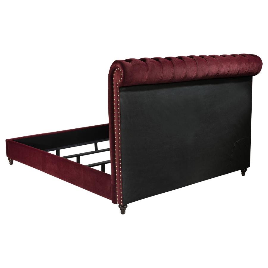 Devon 5-piece Eastern King Bedroom Set Wine Red and Dark Oak-zoom-4