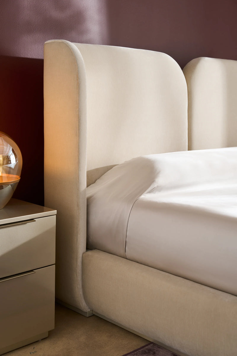 Caracole Oblique Bed-zoom-