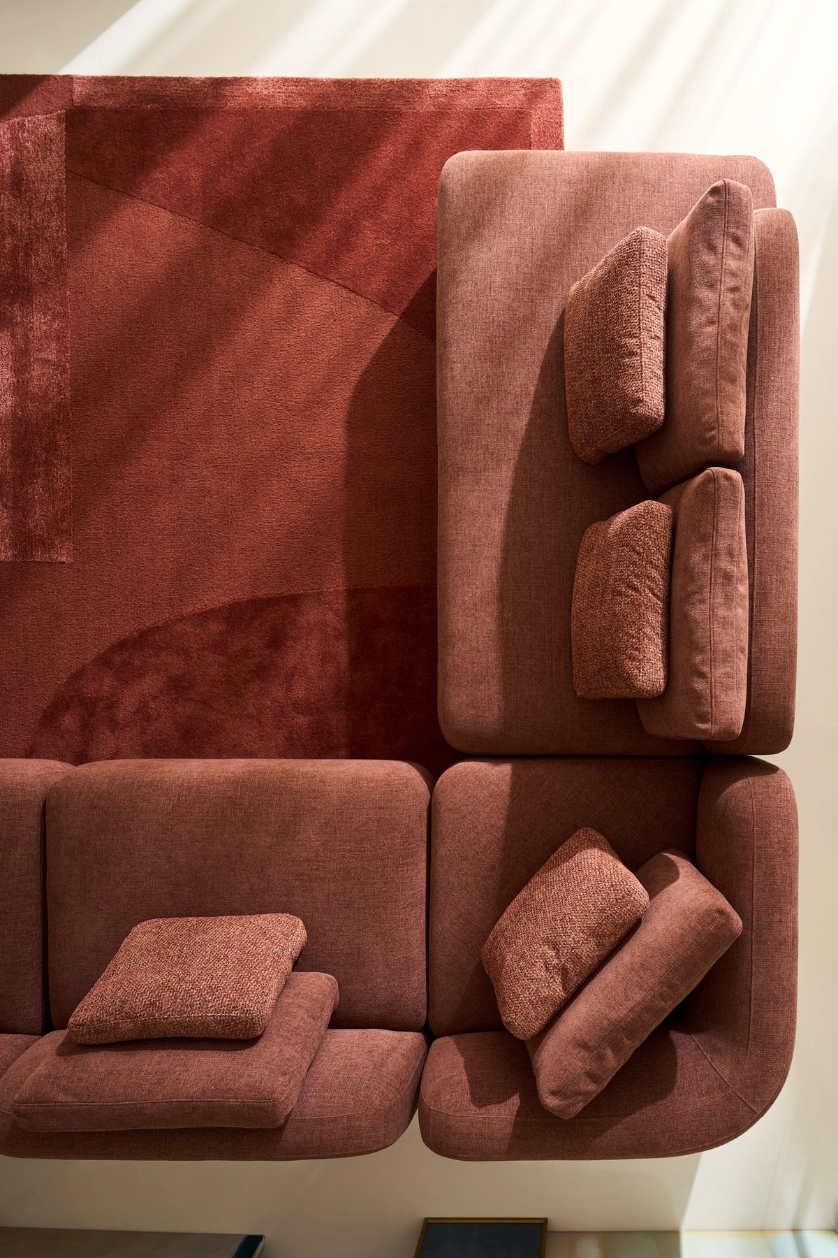 Caracole Sasso Sectional – detail – Lusso Furniture Miami
