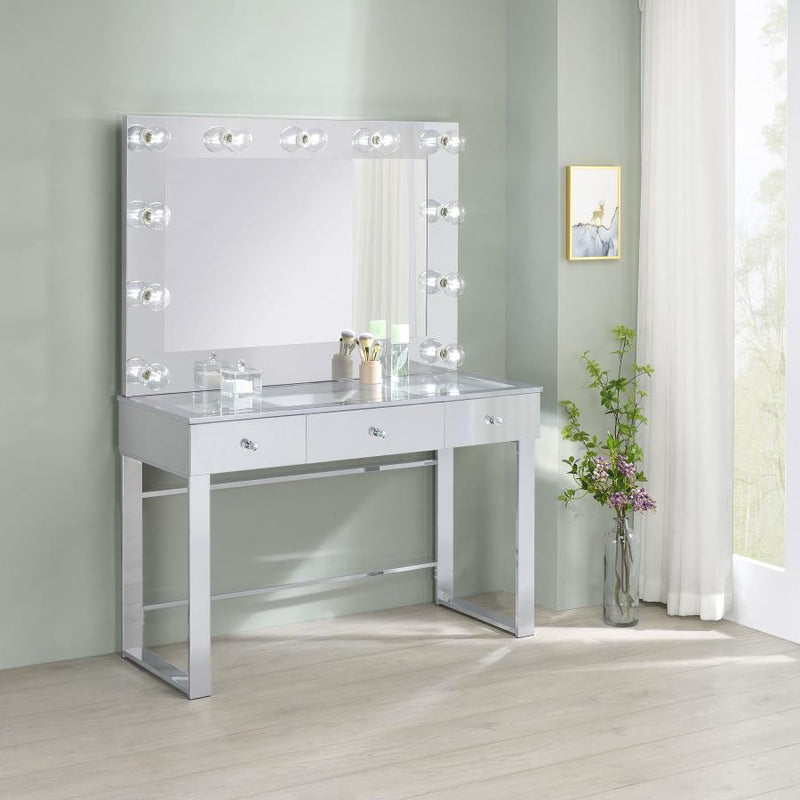 Umbridge 3-drawer Vanity Set with Lighting Chrome and White-zoom-