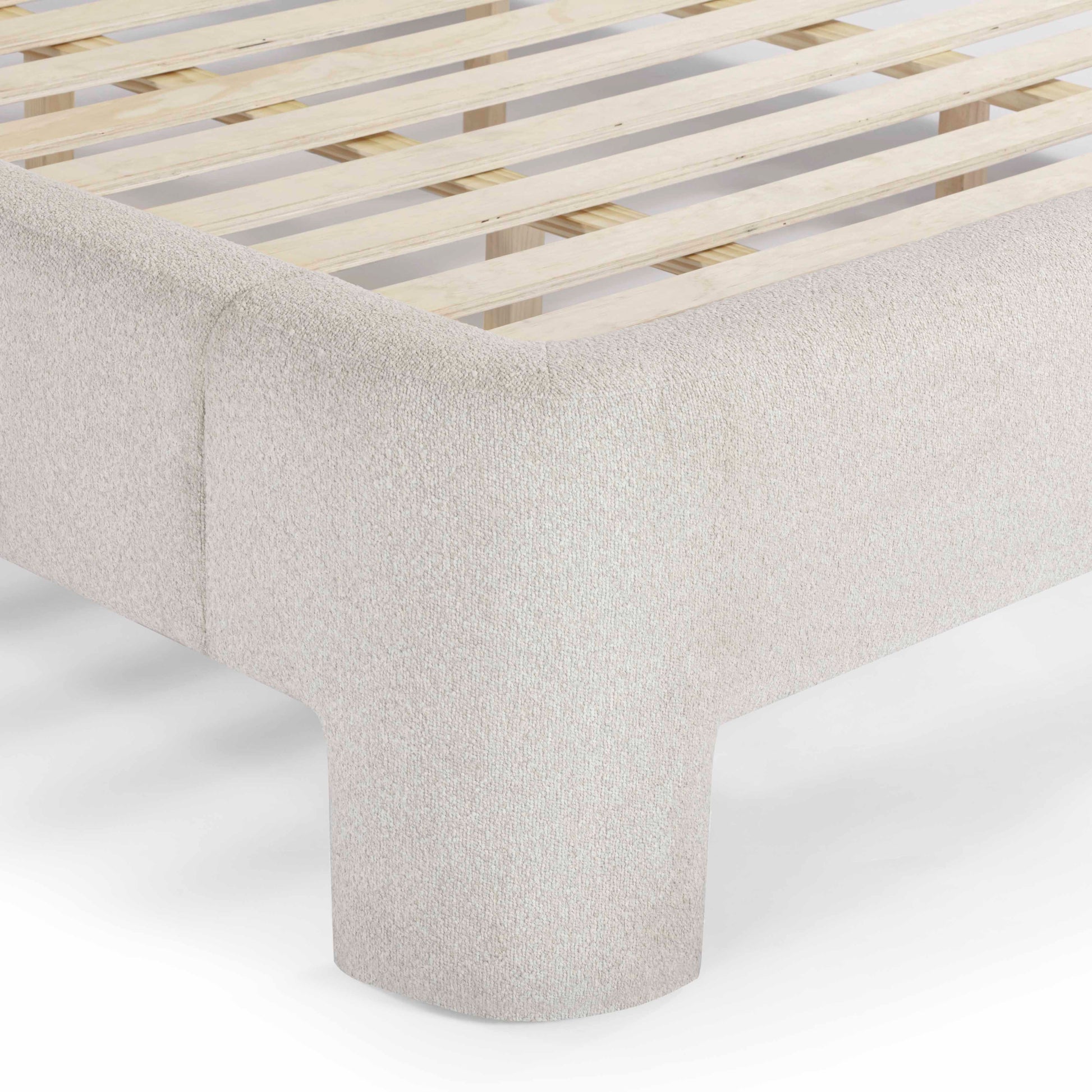 Orphea Performance Boucle Bed