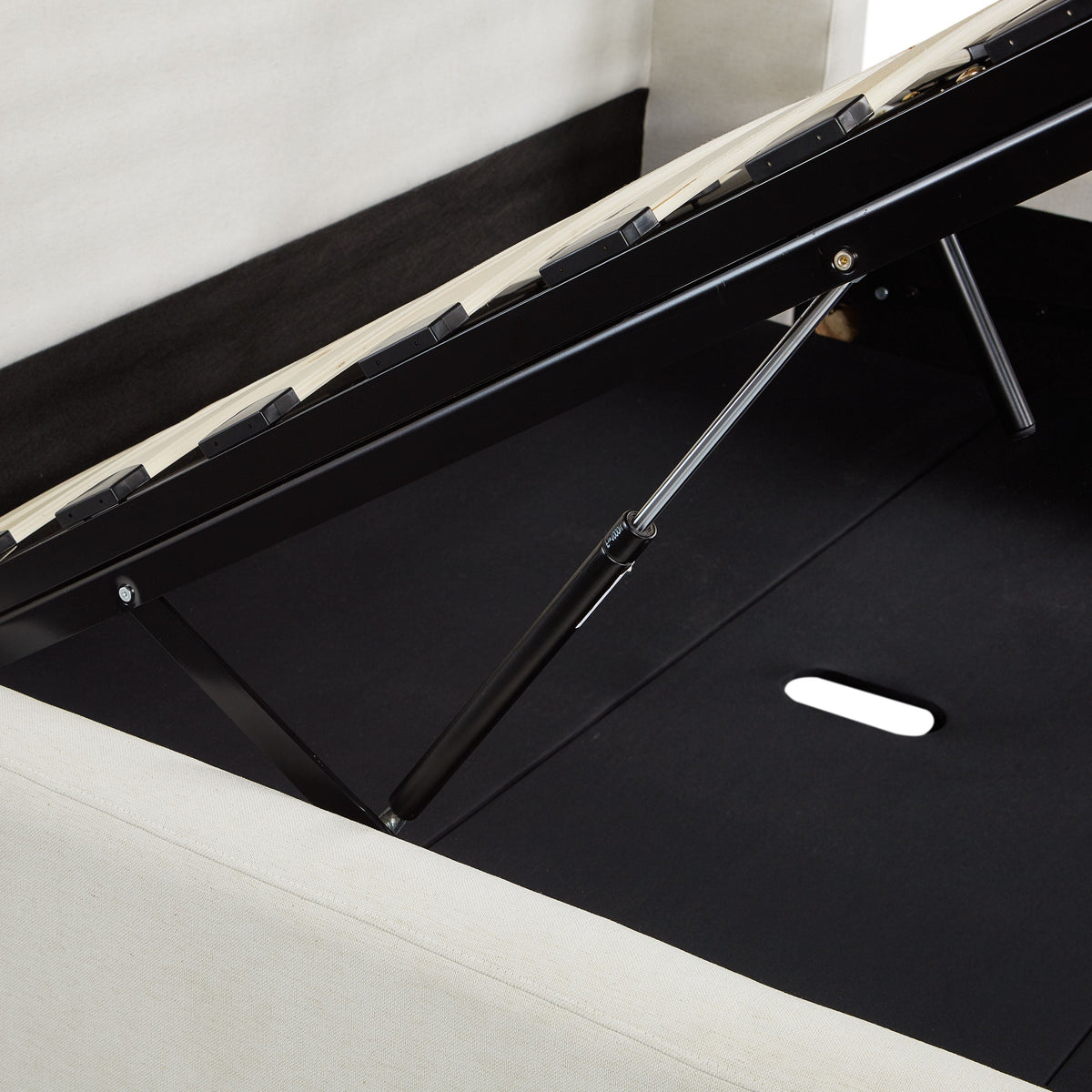 Harmony Performance Chenille Bed