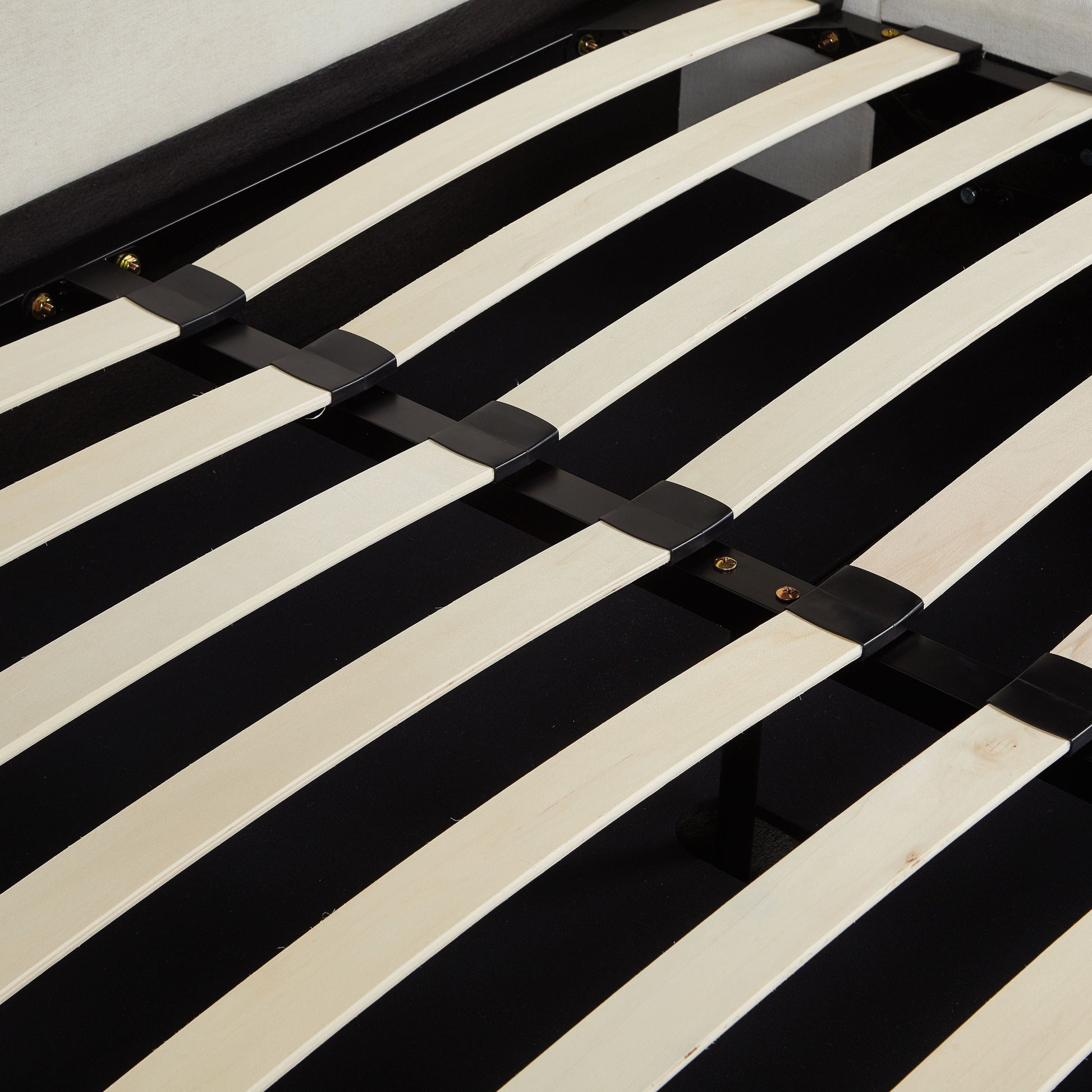 Harmony Performance Chenille Bed