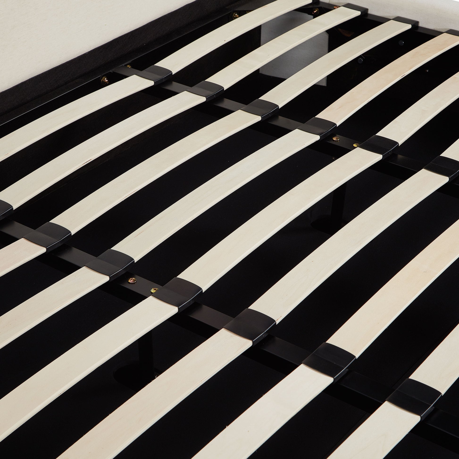 Harmony Performance Chenille Bed