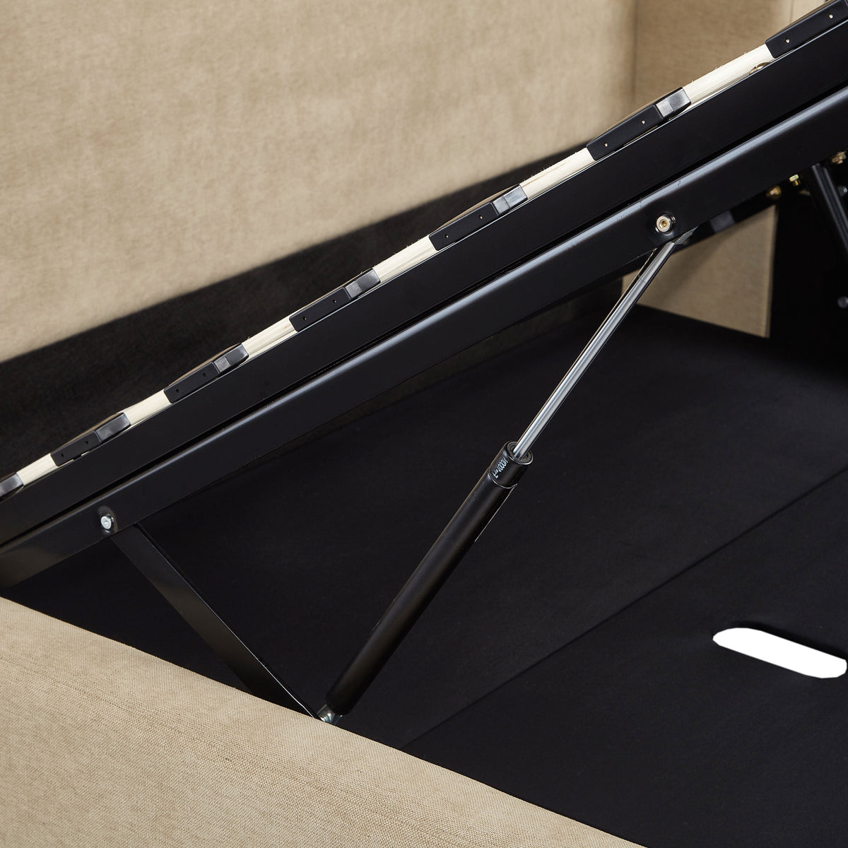 Harmony Performance Chenille Bed